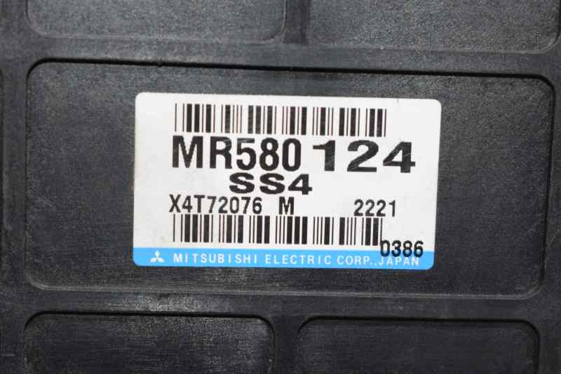 MITSUBISHI Pajero 3 generation (1999-2006) Andre kontrollenheter MR580124 19564623