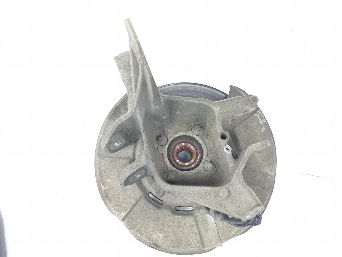 BMW 5 Series Gran Turismo F07 (2010-2017) Rear Left Wheel Hub 33326796509, 6796509 24225118