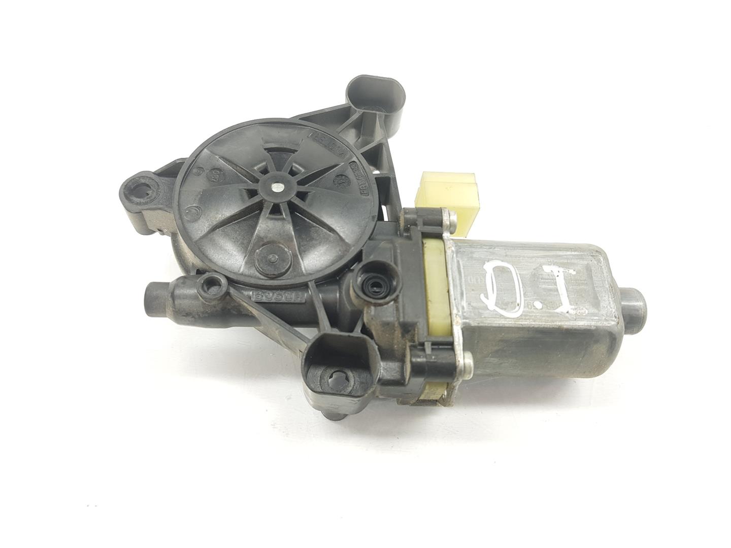 SEAT Leon 3 generation (2012-2020) Front Left Door Window Regulator Motor 5Q0959801B, 5Q0959801B 21069992