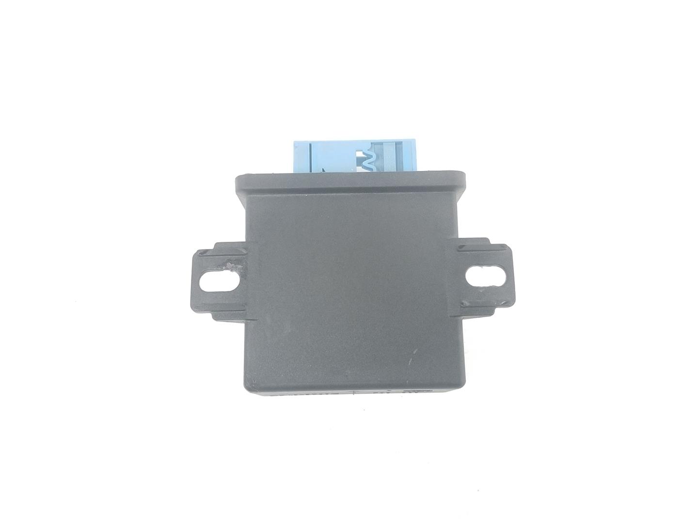 AUDI A4 B6/8E (2000-2005) Други управляващи блокове 5DF008886,5DF008886 19928239