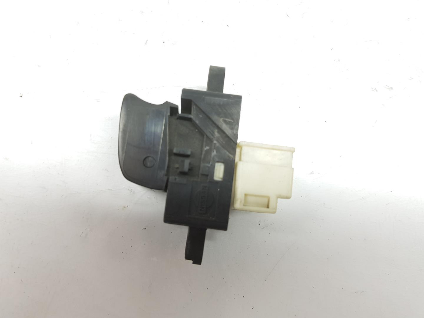 NISSAN Almera Tino 1 generation  (2000-2006) Front Right Door Window Switch 254110V000, 254110V000 19870451