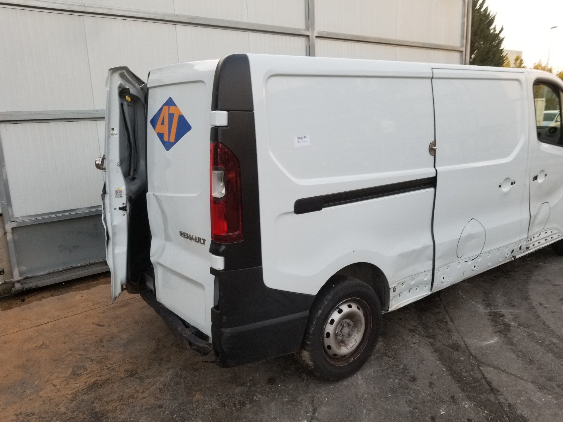 RENAULT Trafic 2 generation (2001-2015) Priekinių valytuvų mechanizmas (trapecija) 233003248R,233003248R 26904446