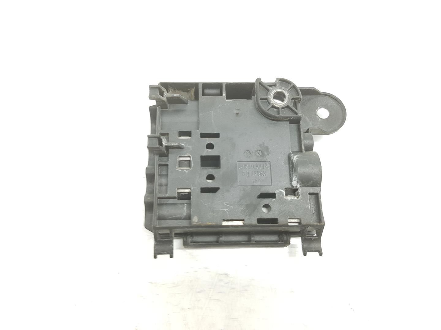 AUDI A6 C6/4F (2004-2011) Блок предохранителей K98K051B,K98K051B 19910548