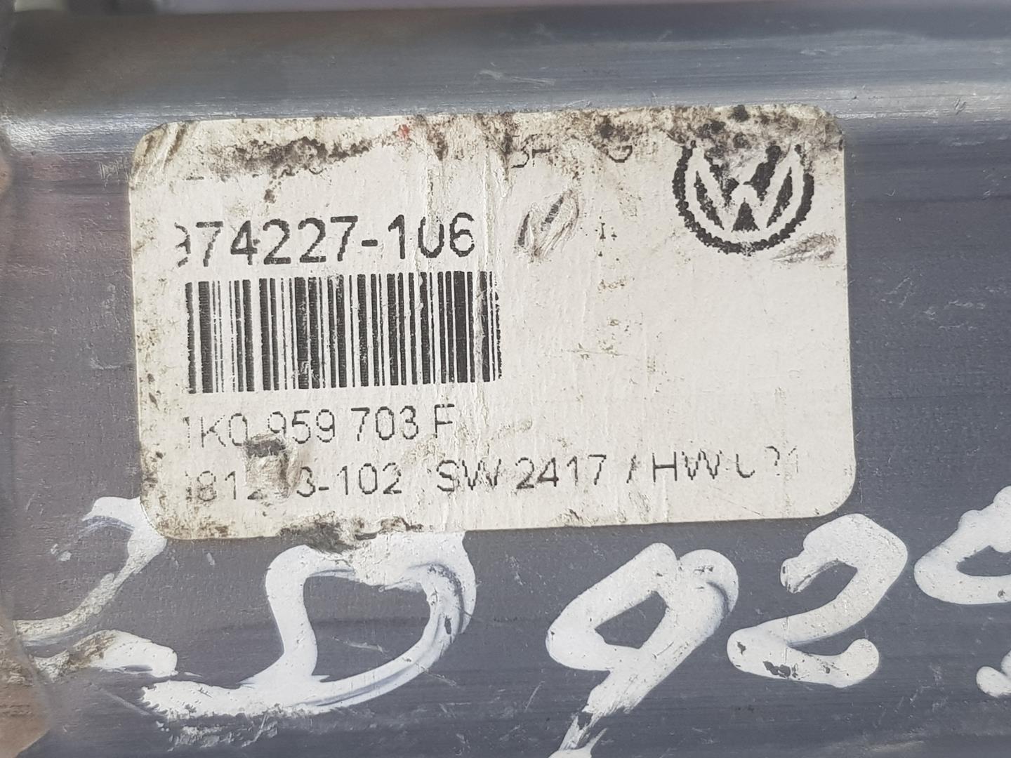 VOLKSWAGEN Passat B6 (2005-2010) Galinių kairių durų stiklo pakelėjo varikliukas 1K0959703F, 1K0959703F 20414693