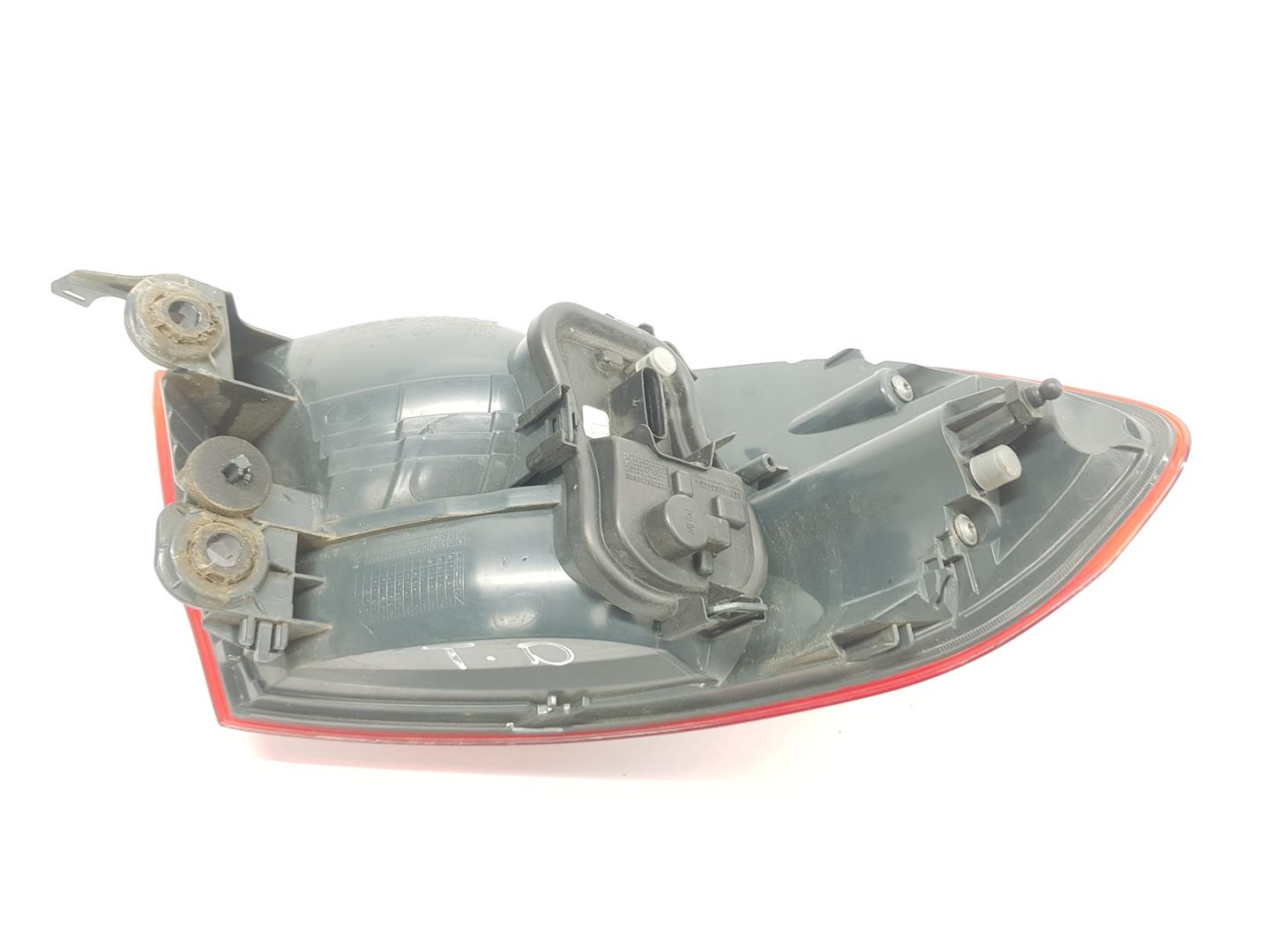 BMW 4 Series F32/F33/F36 (2013-2020) Rear Right Taillight Lamp 63218496524 24231491