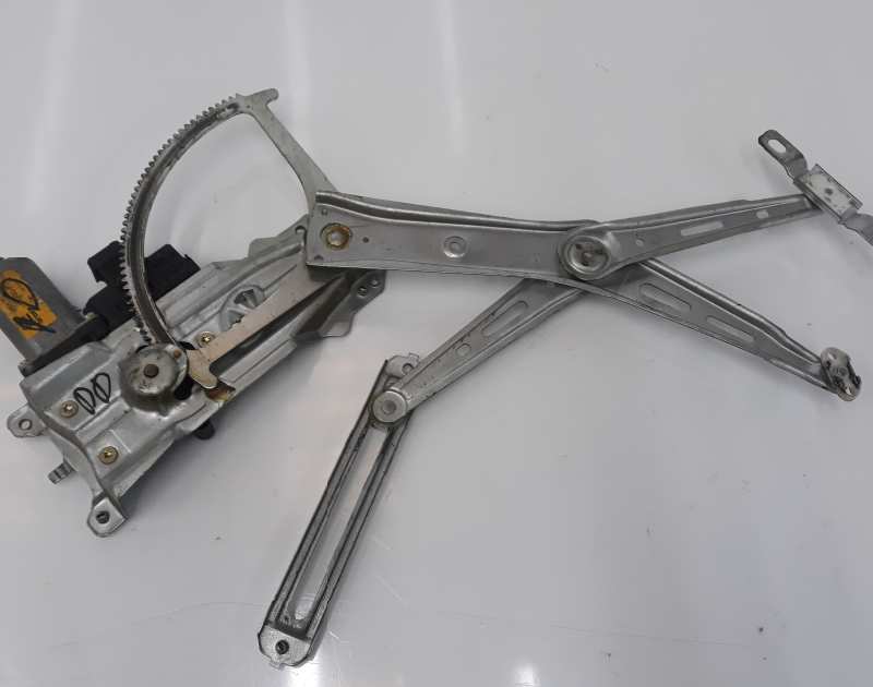 OPEL Corsa B (1993-2000) Front Right Door Window Regulator 90579572,101250200 19673569