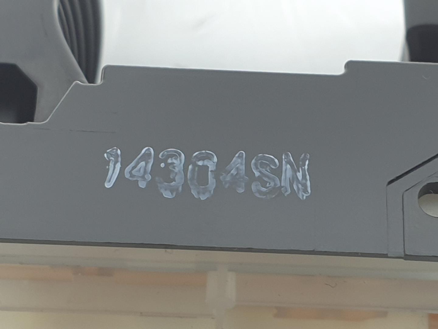 NISSAN Pulsar C13 (2014-2018) Priekinių kairių durų langų pakėlimo mygtukai 254114BA0A, 254114BA0A 19815486