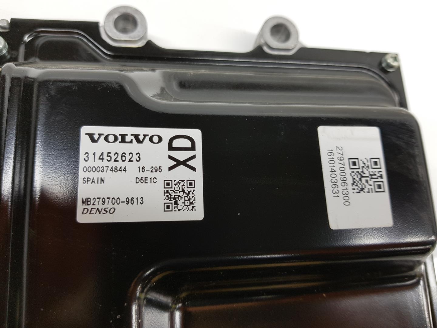 VOLVO V40 2 generation (2012-2020) Блок управления двигателем 31452623, 31452623 24244696