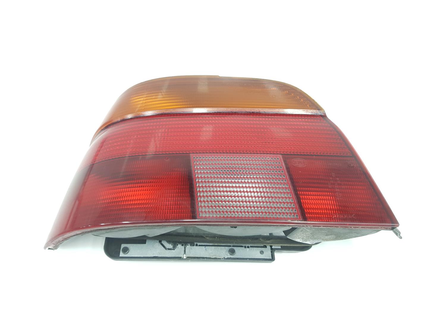 BMW 5 Series E39 (1995-2004) Rear Left Taillight 8358031, 63218363557 23748874
