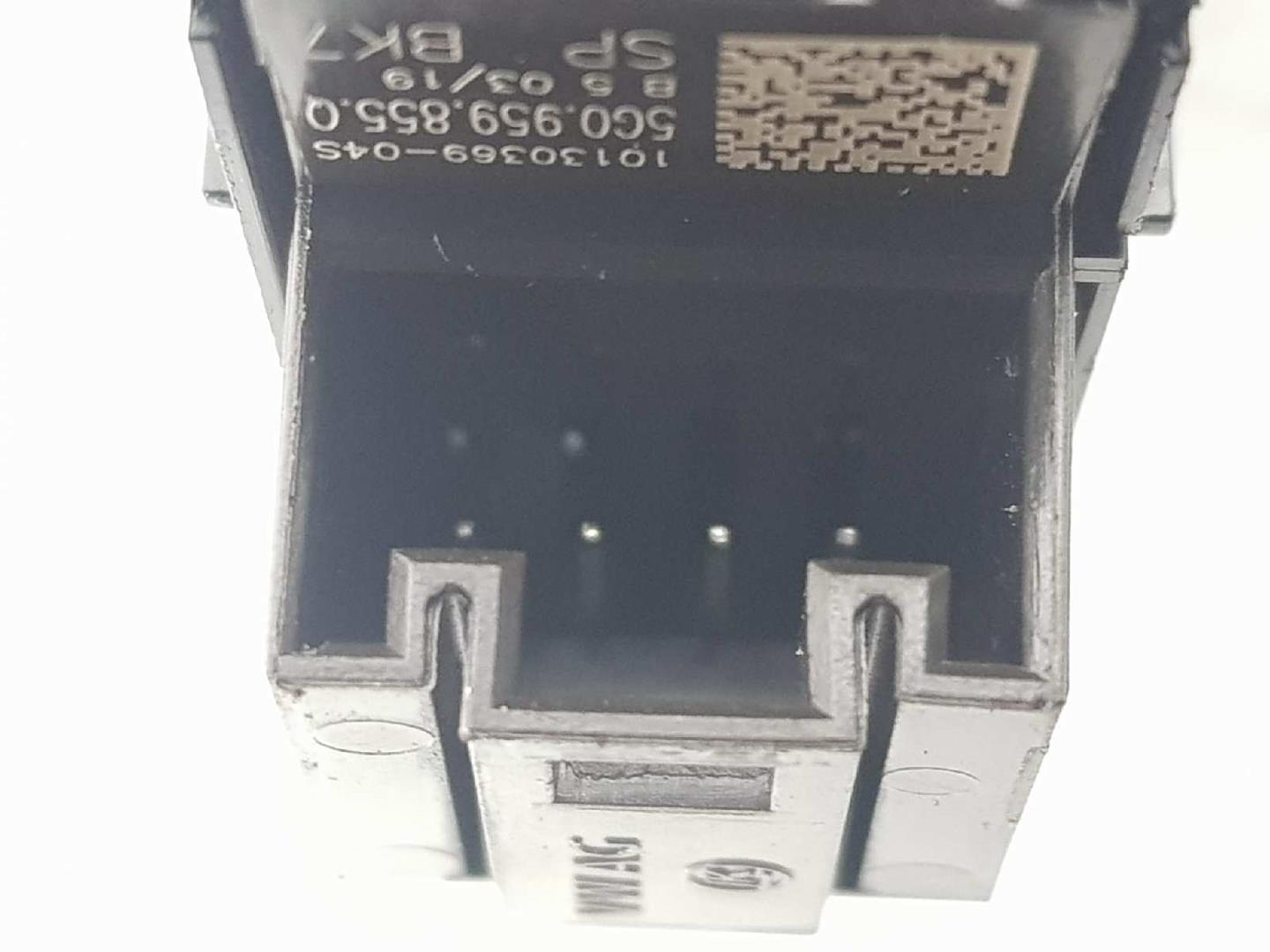 SEAT Leon 3 generation (2012-2020) Rear Right Door Window Control Switch 5G0959855Q, 5G0959855Q 19760766