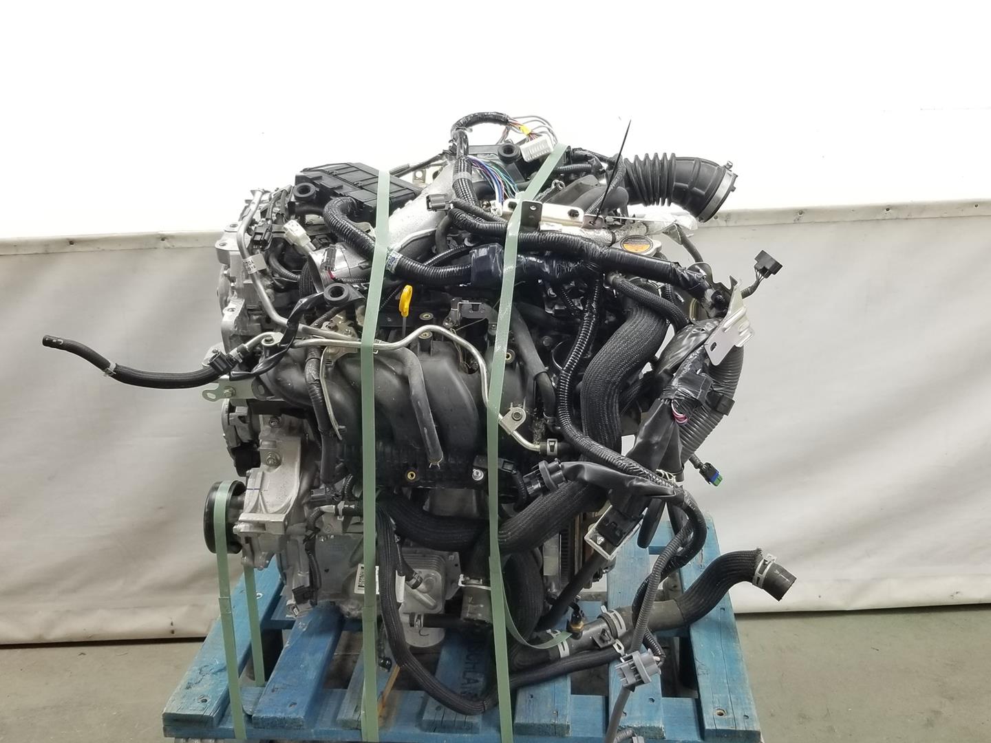NISSAN Qashqai 2 generation (2013-2023) Двигатель MR16DDT, 10102BV8MB 19893126