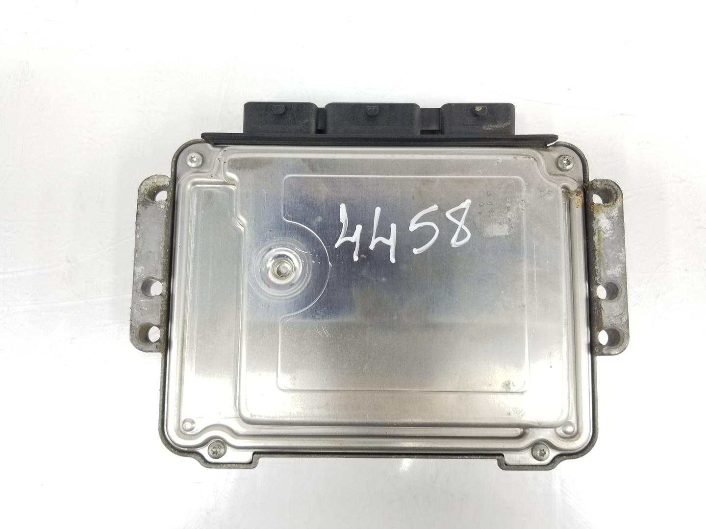 RENAULT Laguna 2 generation (2001-2007) Engine Control Unit ECU 8200311539,8200303141,0281011148 19894372