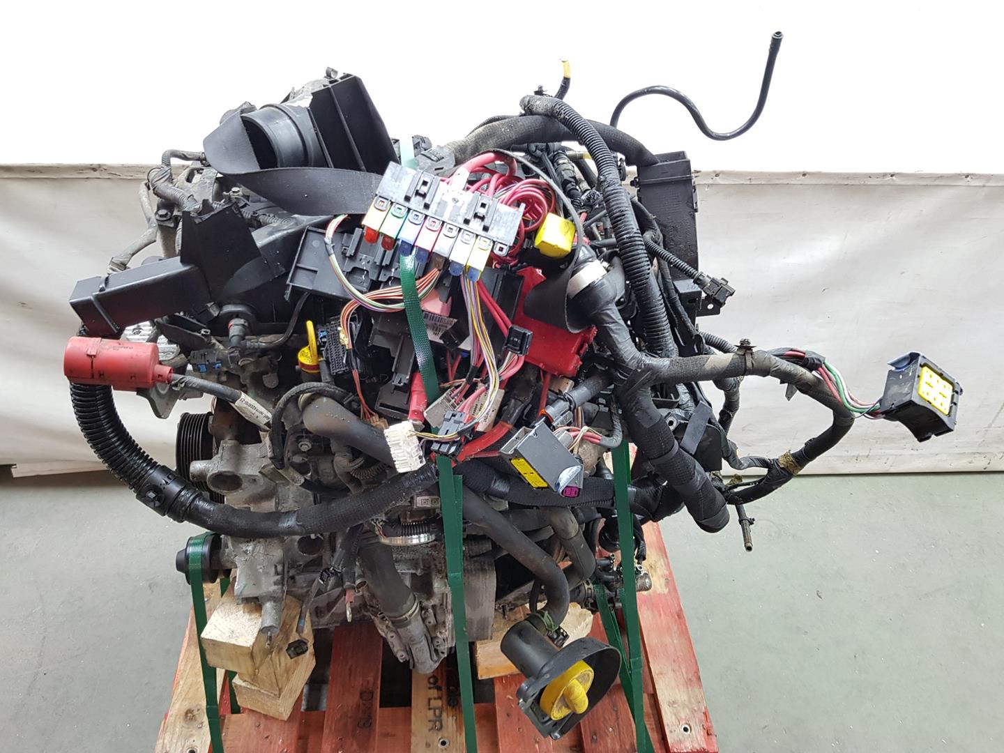 RENAULT Master 3 generation (2010-2023) Engine M9T704,8201654865 23971240