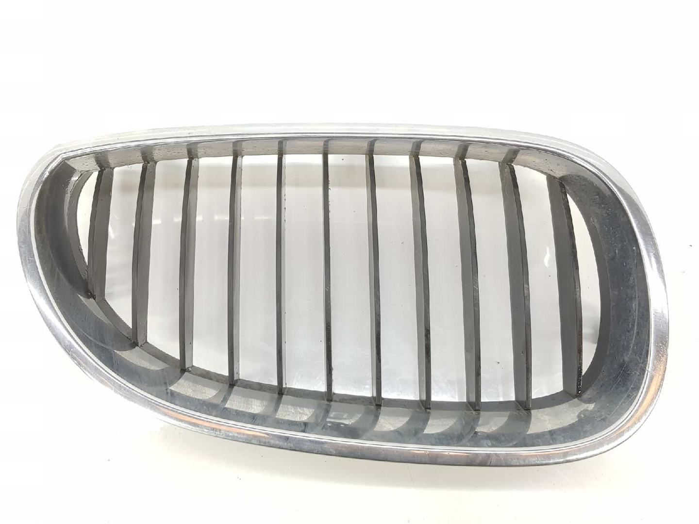 BMW 5 Series E60/E61 (2003-2010) Front Right Grill 51137065702,51137065702 19739103