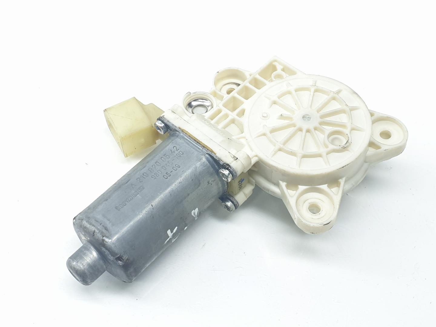 MERCEDES-BENZ CLS-Class C219 (2004-2010) Motor de control geam ușa  stânga spate 0130821433,A2198200542 23826271