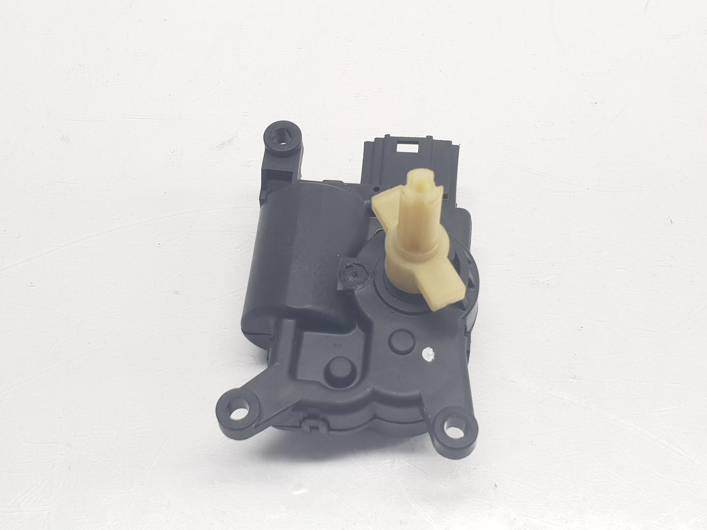 SEAT Alhambra 2 generation (2010-2021) Air Conditioner Air Flow Valve Motor 2Q0907511A, 2Q0907511A 24239131