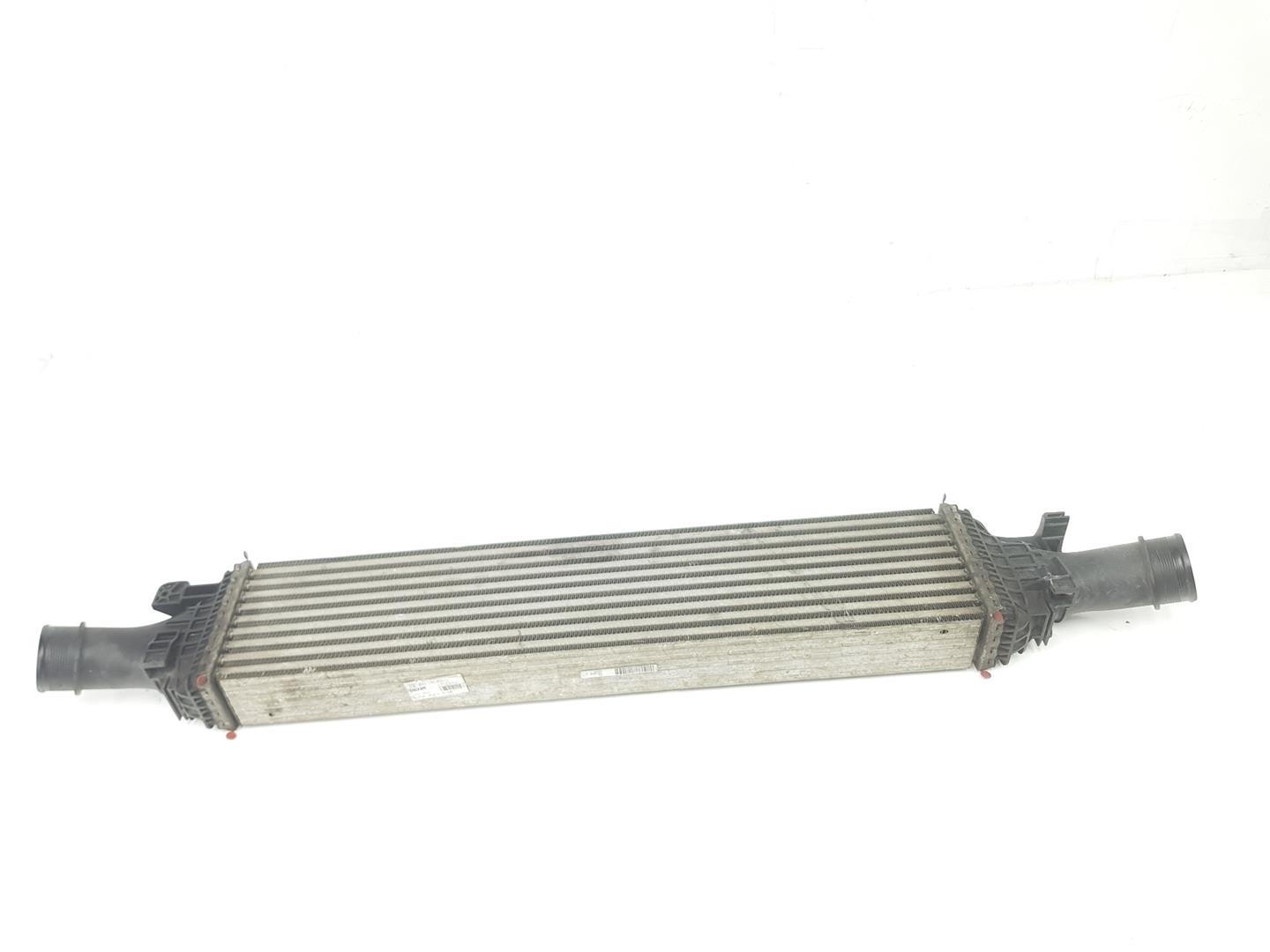 AUDI A5 Sportback Radiateur de refroidisseur intermédiaire 8K0145805G, 8K0145805G 25023114