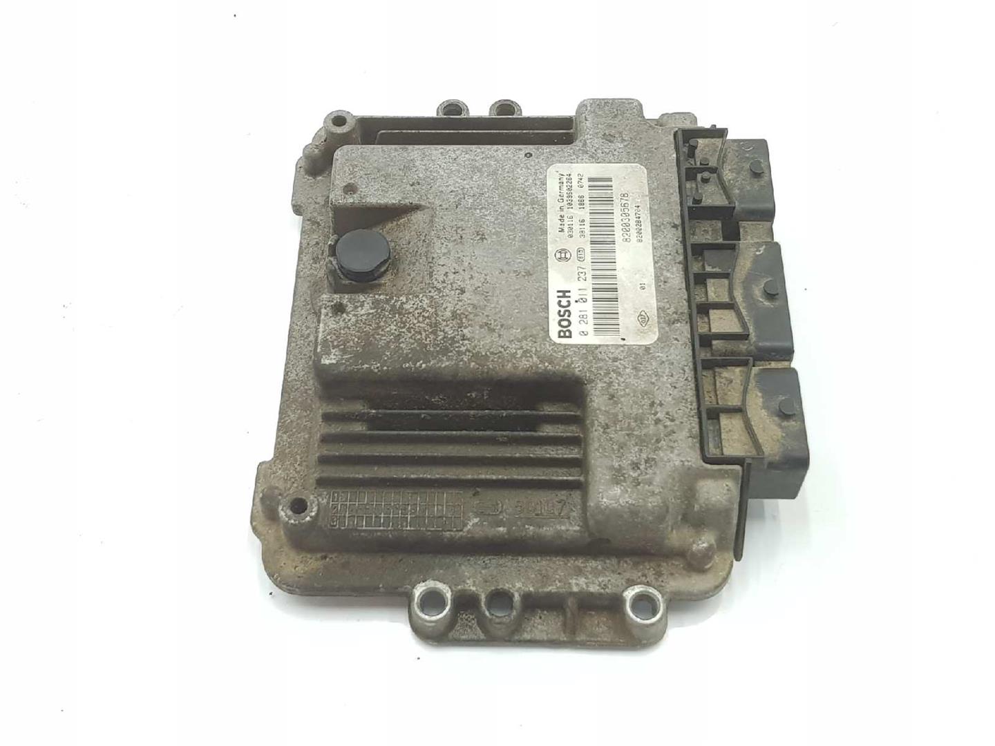 RENAULT Megane 2 generation (2002-2012) Engine Control Unit ECU 8200305678,8200305678,2222DL 19752634