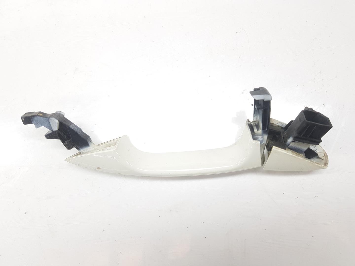 MERCEDES-BENZ A-Class W176 (2012-2018) Front Right Door Exterior Handle A2047600270,2047600270 19718366