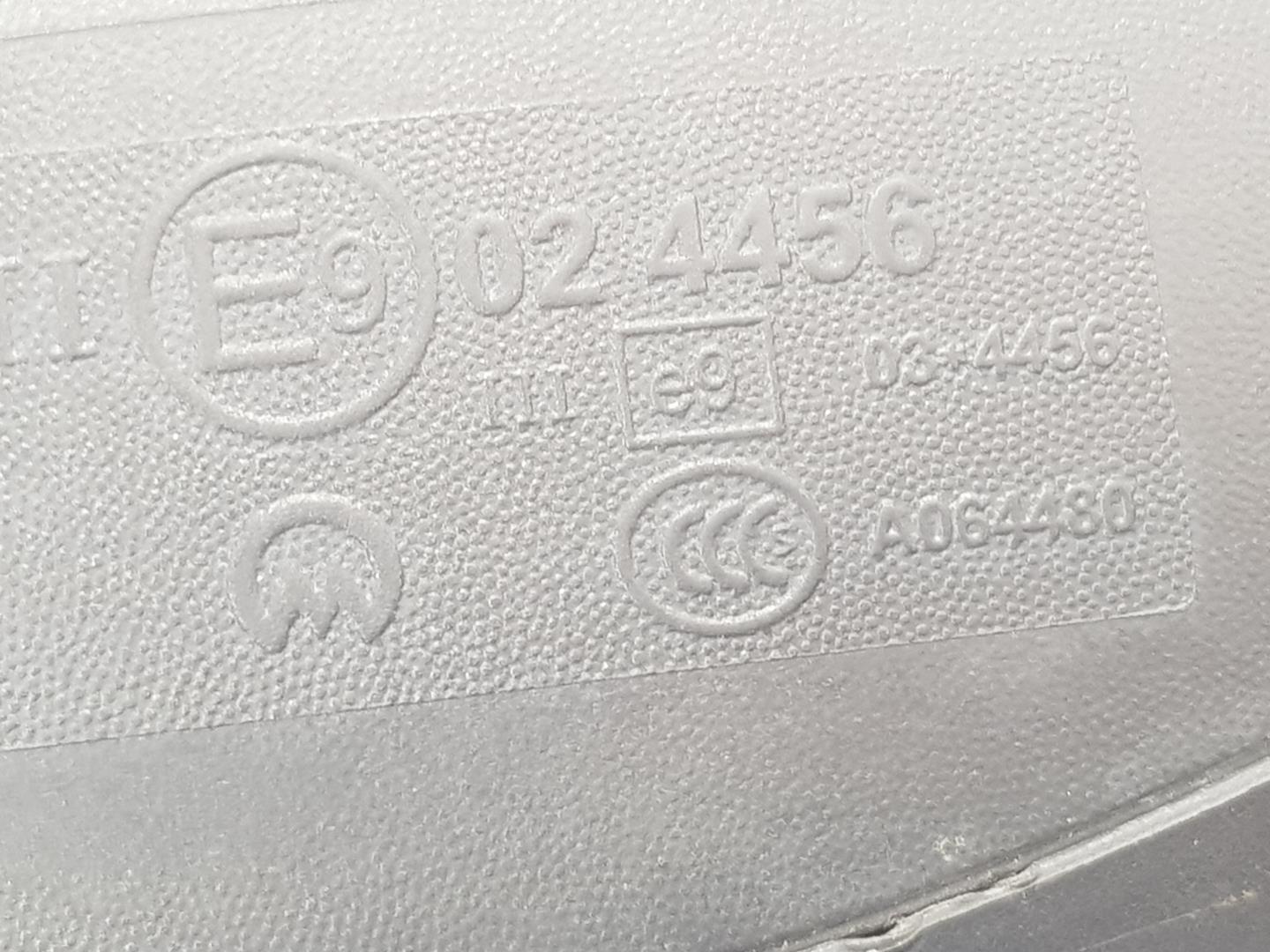SEAT Ibiza 4 generation (2008-2017) Зеркало передней правой двери 6J1857508H, 6J1857508H 20413094