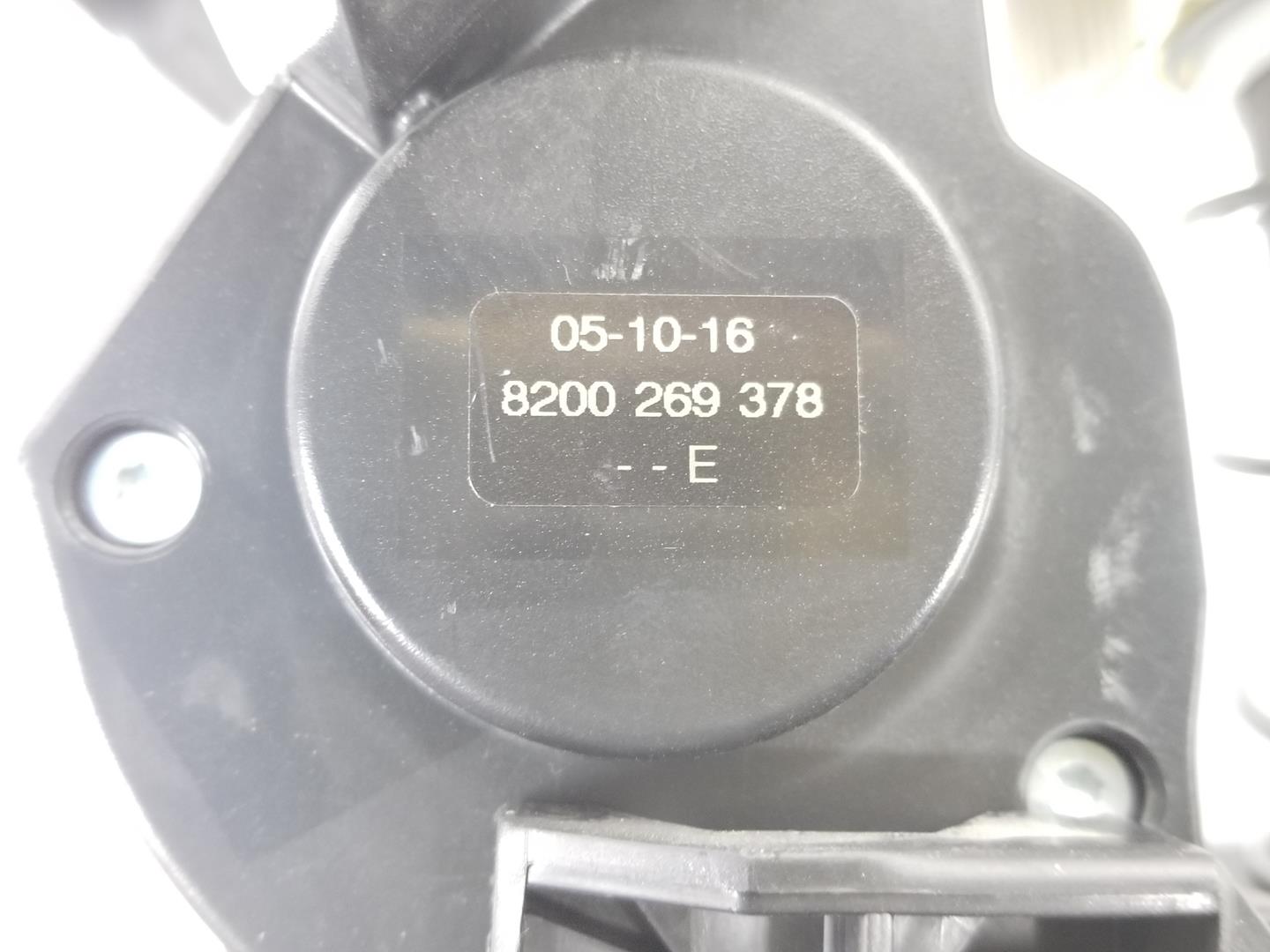 RENAULT Captur 1 generation (2013-2019) Кронштейн крепления запасного колеса 7701209284, 7701209284 19920499