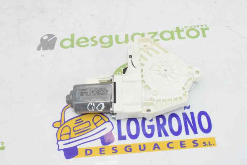 AUDI A5 Sportback B8/8K (2011-2016) Front Right Door Window Control Motor 8T0959802B,8T0959802B 19559093