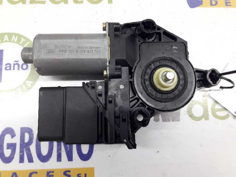 VOLKSWAGEN Bora 1 generation (1998-2005) Rear Right Door Window Control Motor 1J4959812C,1J4959812C 19631017