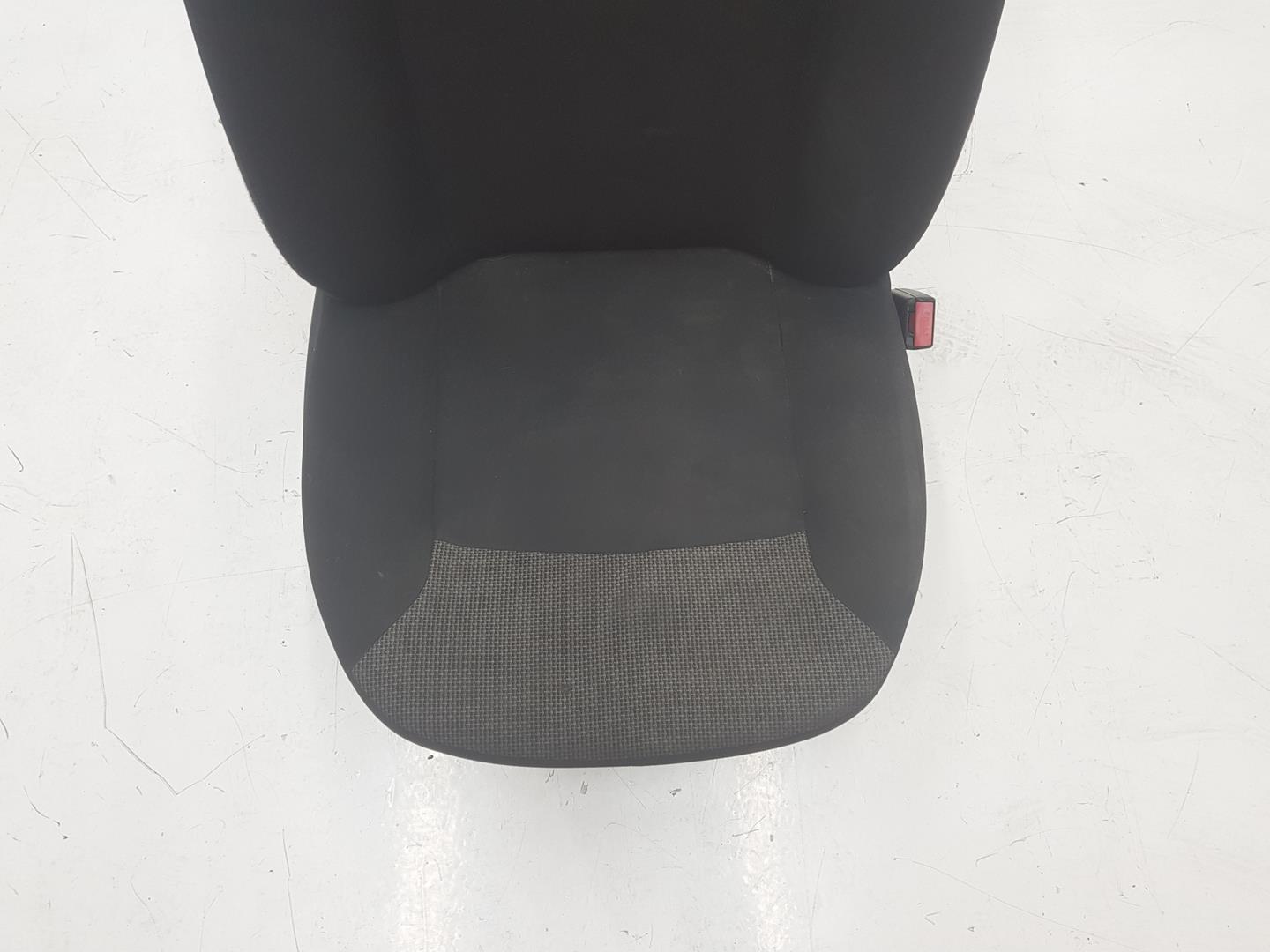 DACIA Duster 1 generation (2010-2017) Front Right Seat TELA,MANUAL 20691051