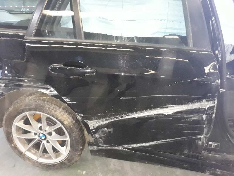 BMW 3 Series E90/E91/E92/E93 (2004-2013) Taka tasauspyörästö 33107591073,33107591074 19599928