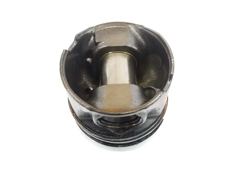 BMW 3 Series E90/E91/E92/E93 (2004-2013) Piston 11257799883, 11257799883 19739170