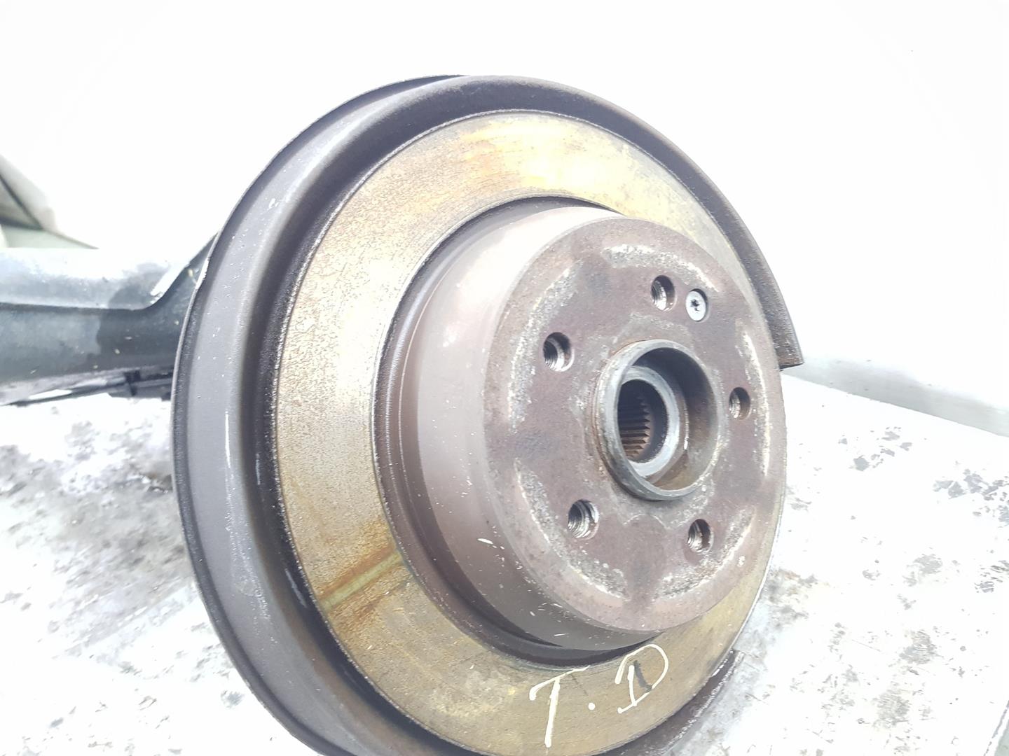 MERCEDES-BENZ Vito W639 (2003-2015) Rear Right Wheel Hub A6393503105, A6393503105 22879419