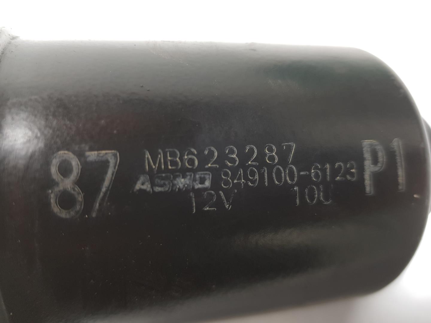 MITSUBISHI Pajero 2 generation (1991-1999) Front Windshield Wiper Mechanism MB623287, 8491006123 24154996
