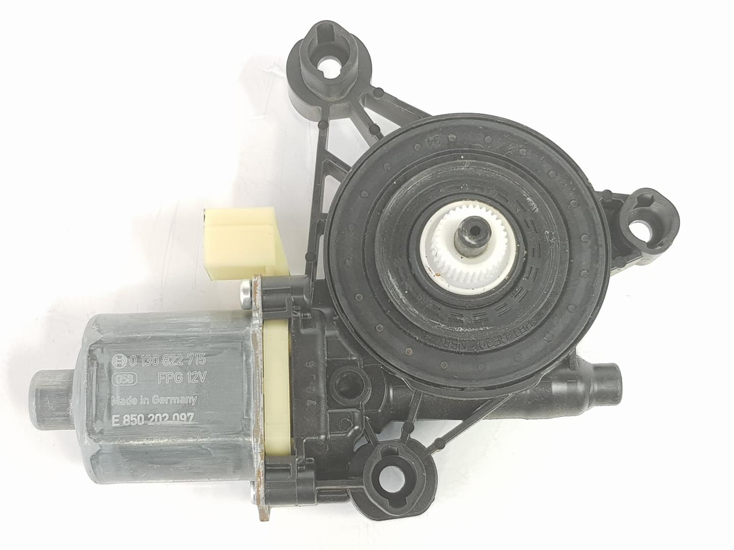 VOLKSWAGEN Tiguan 1 generation (2007-2017) Bagerste venstre dør vindue kontrolmotor 5Q0959801A, 5Q0959801A 20389191