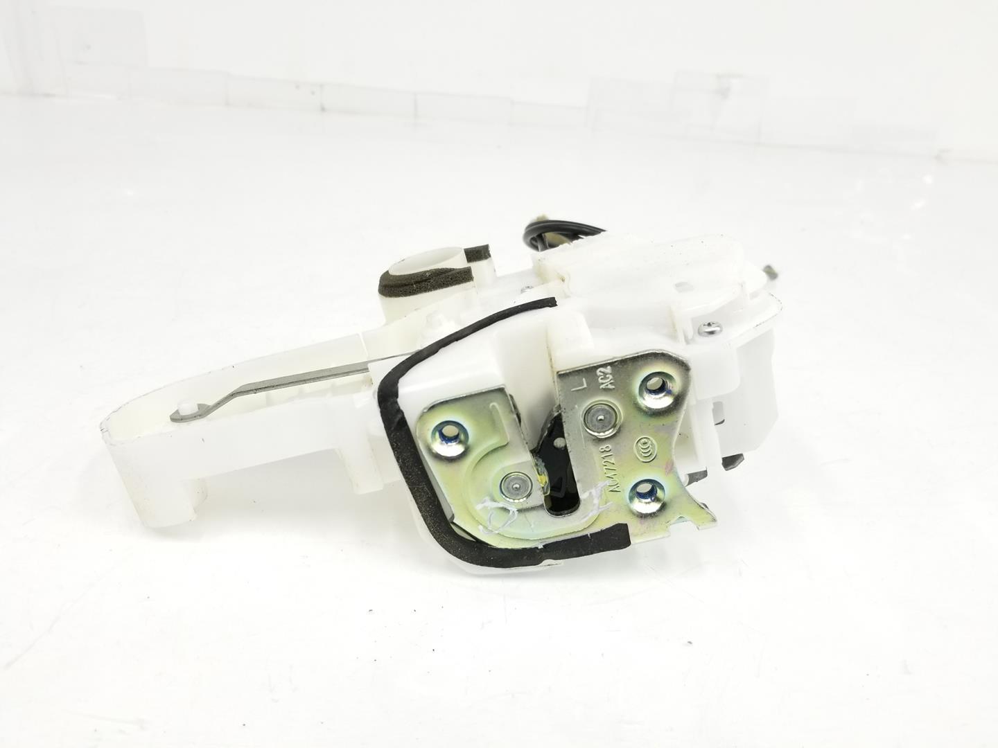 MITSUBISHI ASX 1 generation (2010-2020) Front Left Door Lock 5715A739 19636254