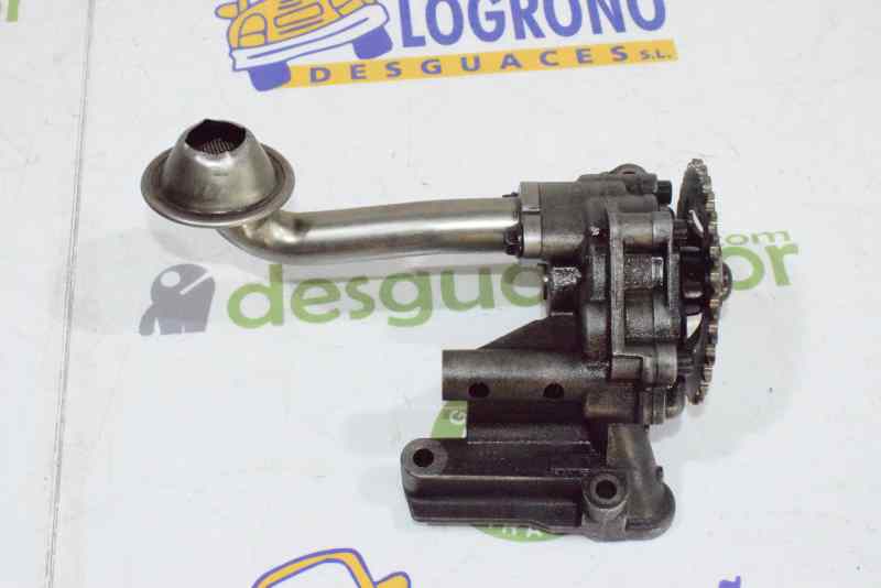 VOLKSWAGEN Caddy 2 generation (1995-2004) Oil Pump 06A115105B 19573261