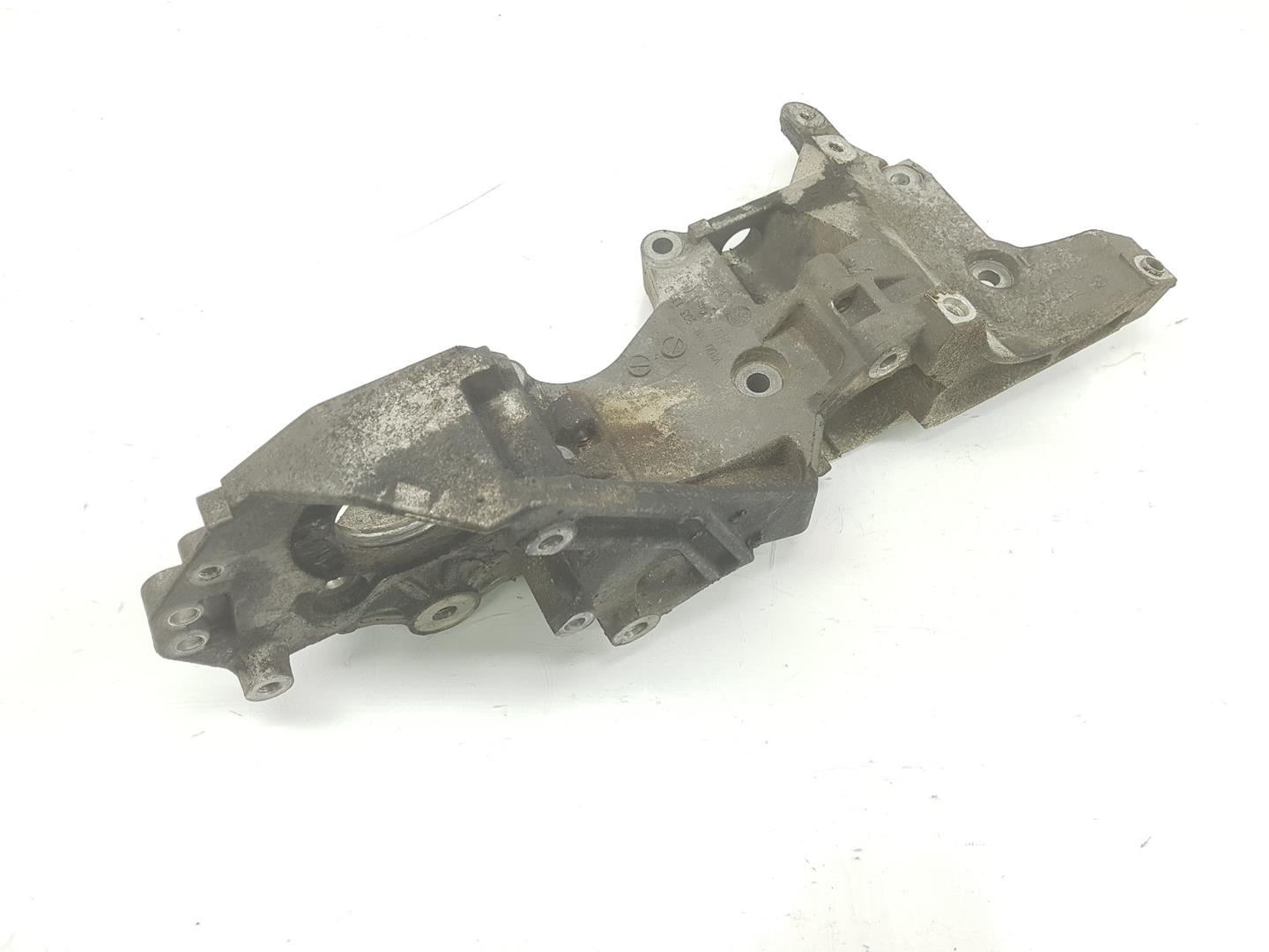 VOLKSWAGEN Passat B6 (2005-2010) Alternator bracket 03L903139D,03L903139D,1111AA 19879769