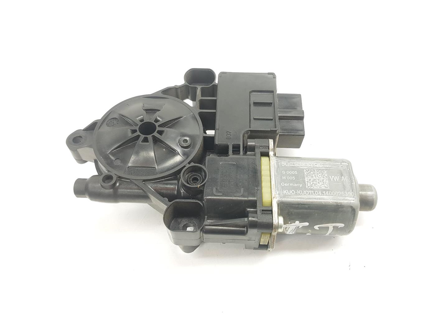 SEAT Leon 3 generation (2012-2020) Rear Left Door Window Control Motor 5Q0959811A, 5Q0959811A 20981415