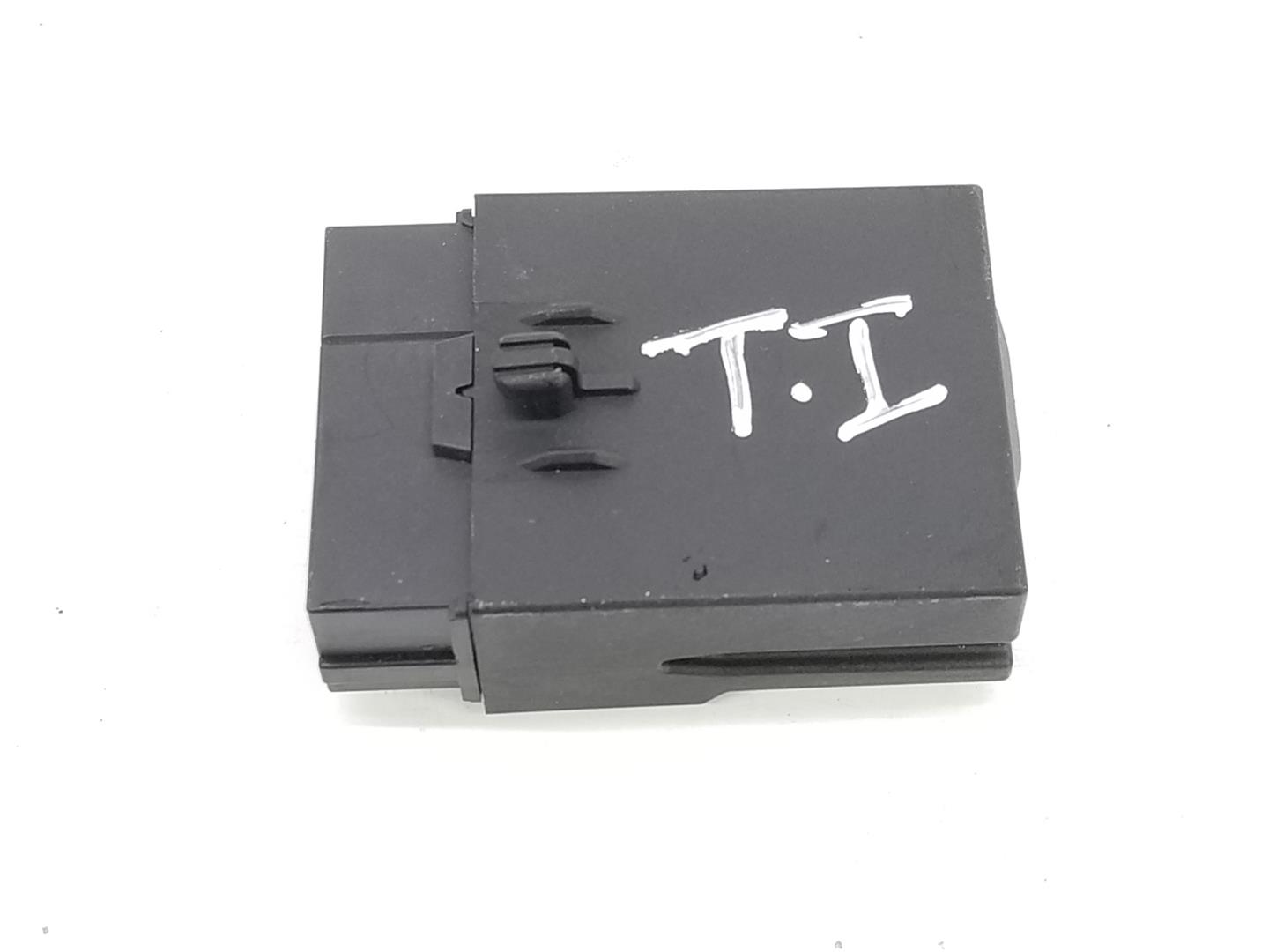 BMW 3 Series E90/E91/E92/E93 (2004-2013) Other Control Units 61359167237, 61359167237 19803892