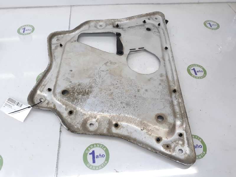 BMW X6 E71/E72 (2008-2012) Крышка переднего двигателя 31106786568, 6773000 19642715