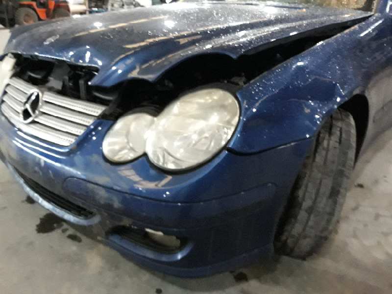 MERCEDES-BENZ C-Class W203/S203/CL203 (2000-2008) Front Right Door A2037200605,A2037200605,COLORAZUL 19579884