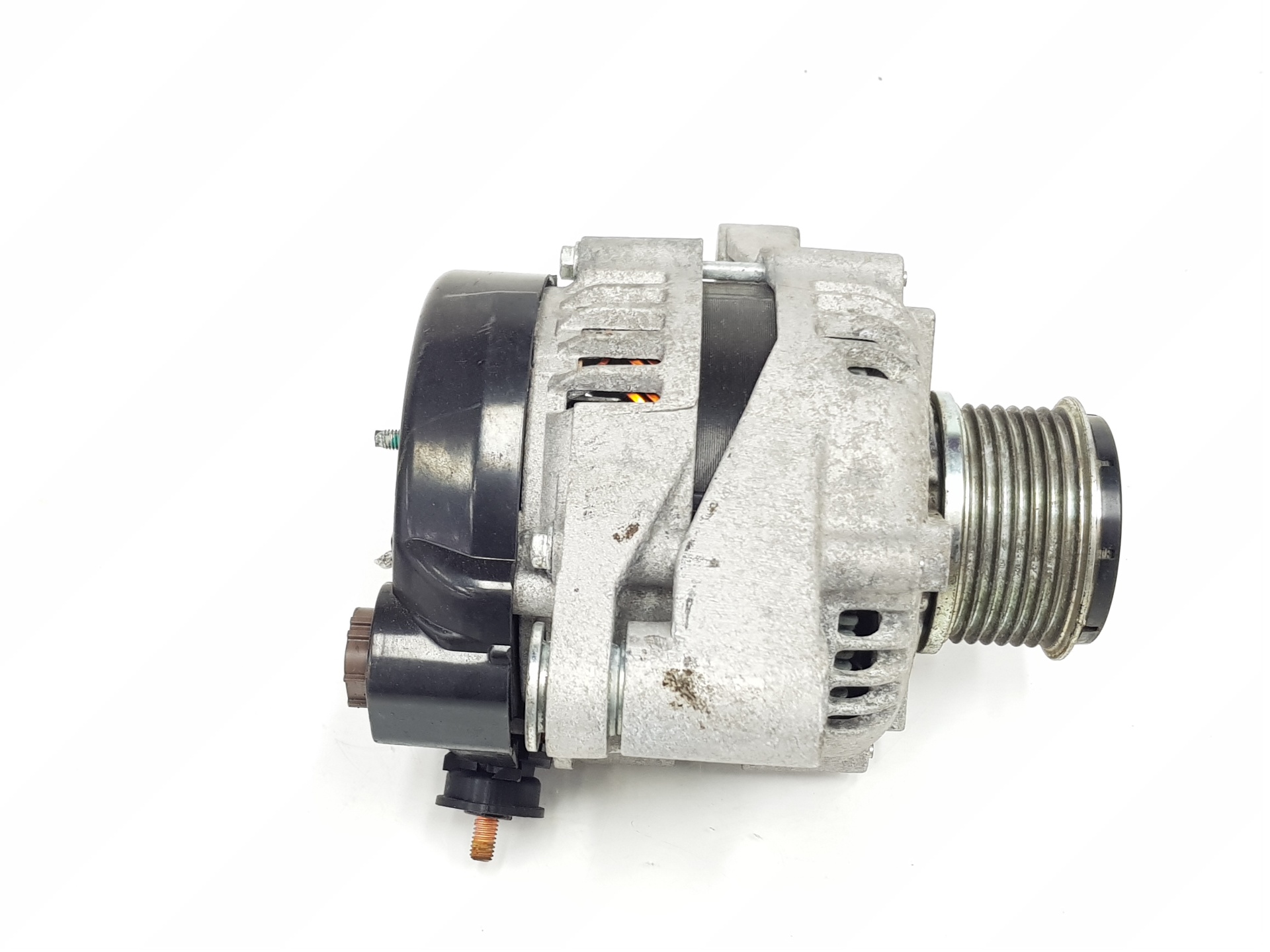 Alternador 2706030050 de Toyota Land cruiser j12 2004-2009 - pieza usada