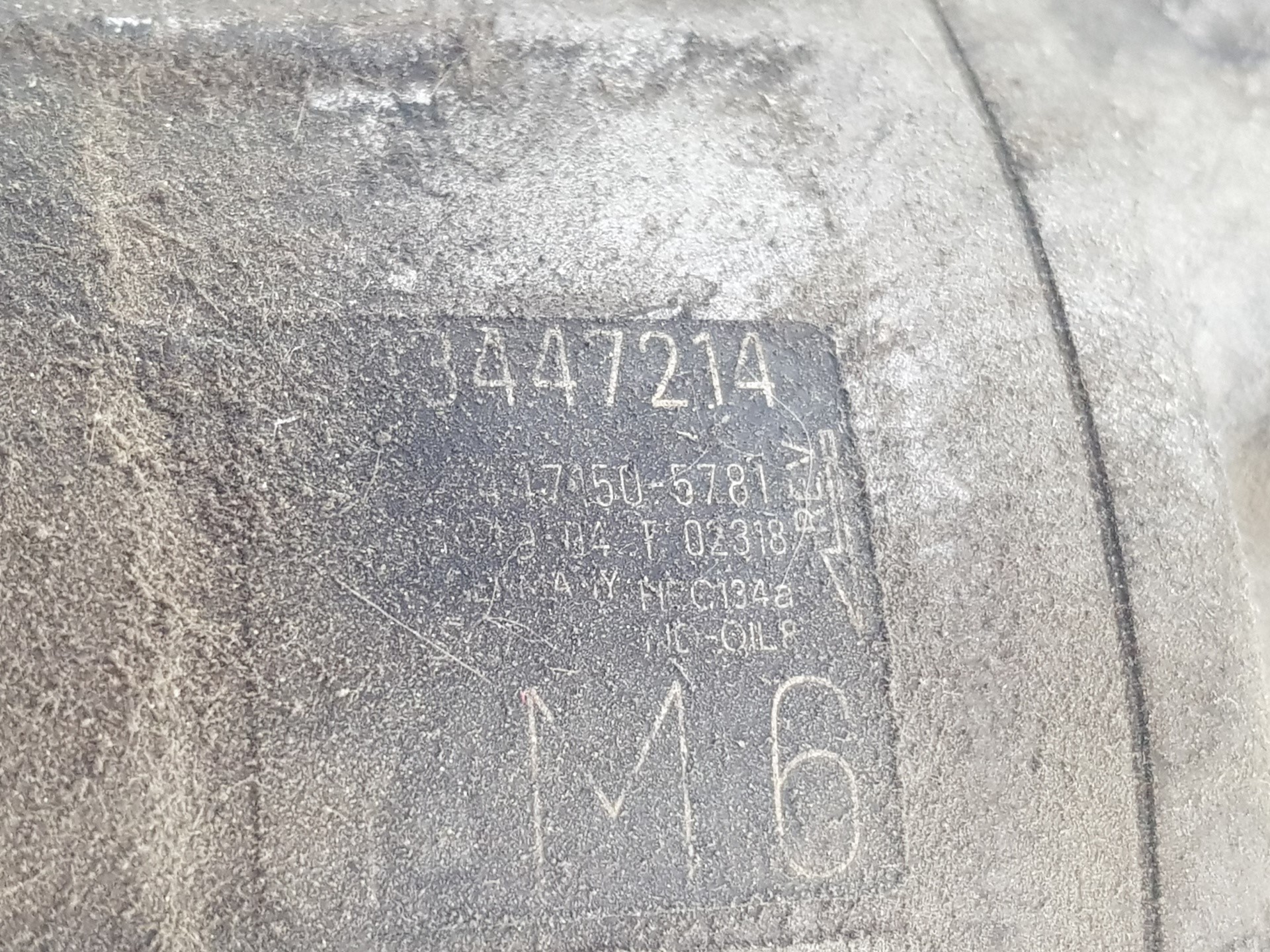 Compressor de ar condicionado B13DTC 95518238 de Opel Corsa e (x15) 2014-2019 - pieza usada