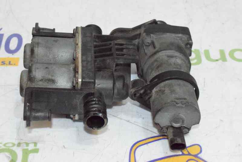 BMW 5 Series E39 (1995-2004) Vandens pompa 64118372004,64118372004 26382394