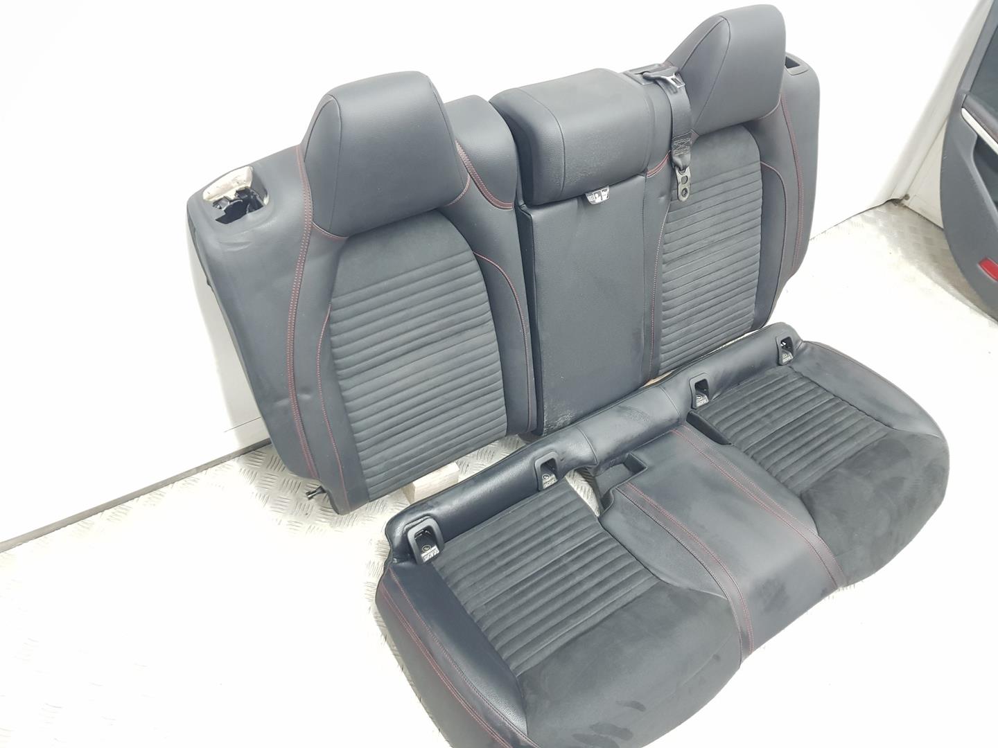 MERCEDES-BENZ CLA-Class C117 (2013-2016) Seats ASIENTOSCUERO, ASIENTOSMANUALES, CONPANELES 19799926