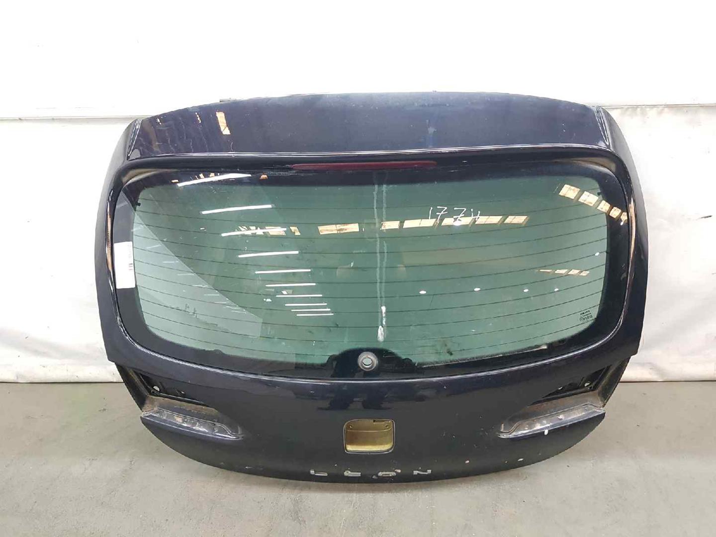 SEAT Leon 2 generation (2005-2012) Крышка багажника 1P0827024, 1P0827024 19603643
