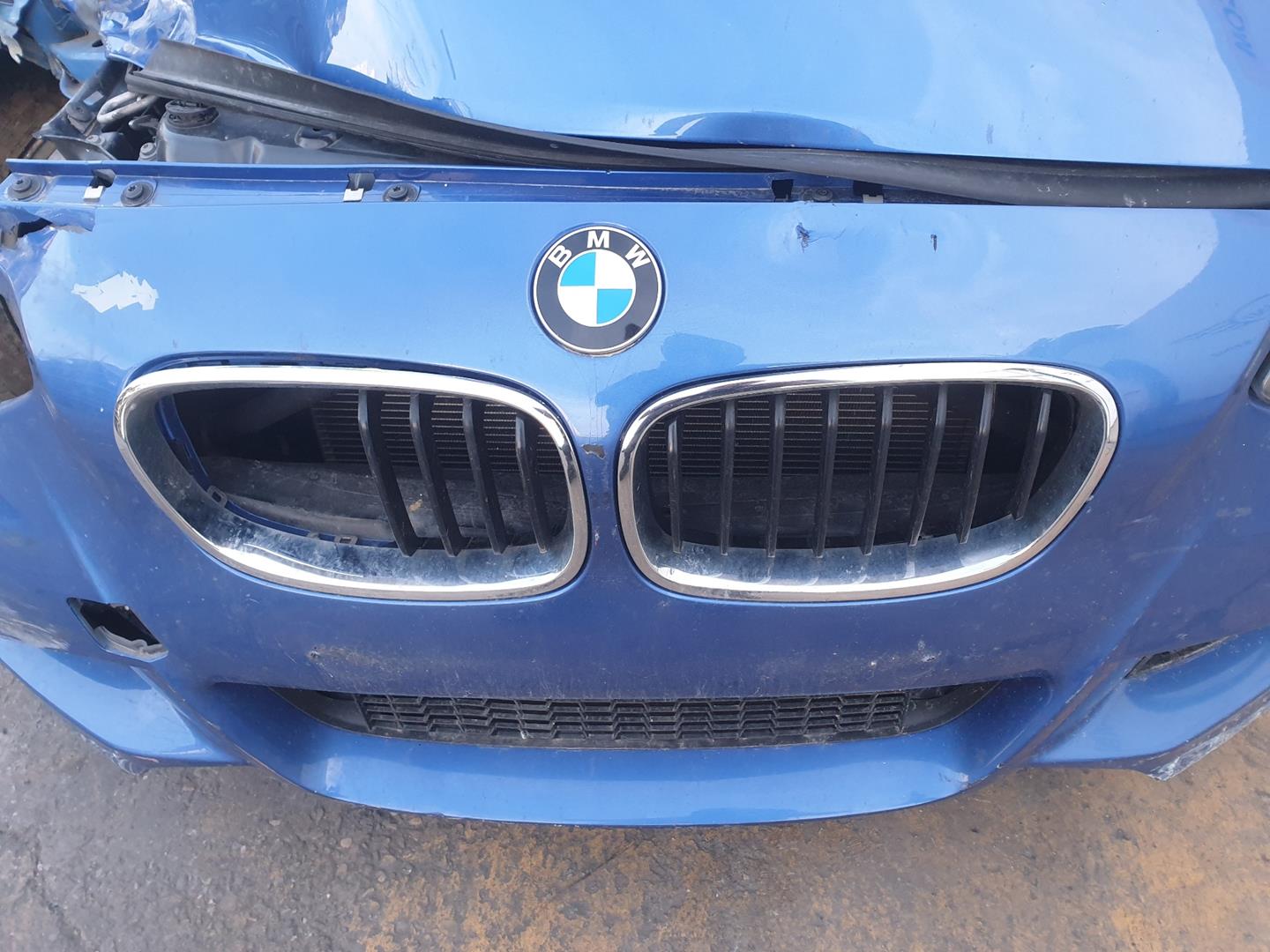BMW 1 Series F20/F21 (2011-2020) Galinių kairių durų stiklo pakelėjas 51357281883, 7341563 19881379