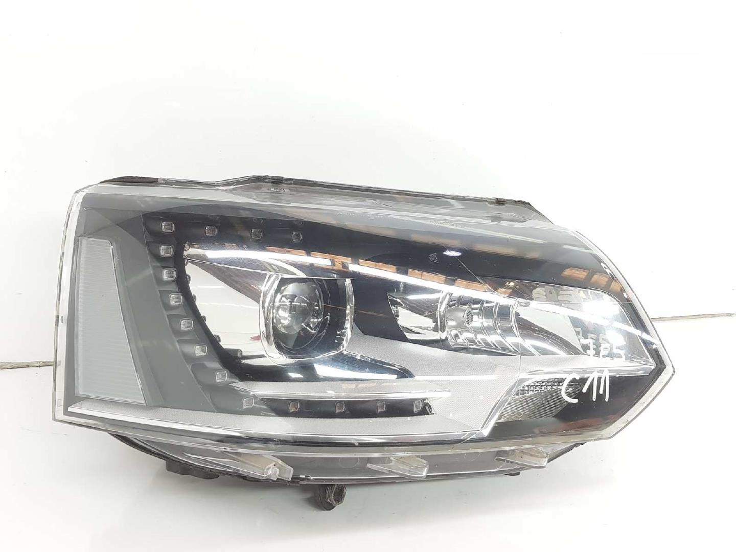 VOLKSWAGEN Transporter T5 (2003-2015) Front Right Headlight 7E5941016,7E5941016,XENON 19734740