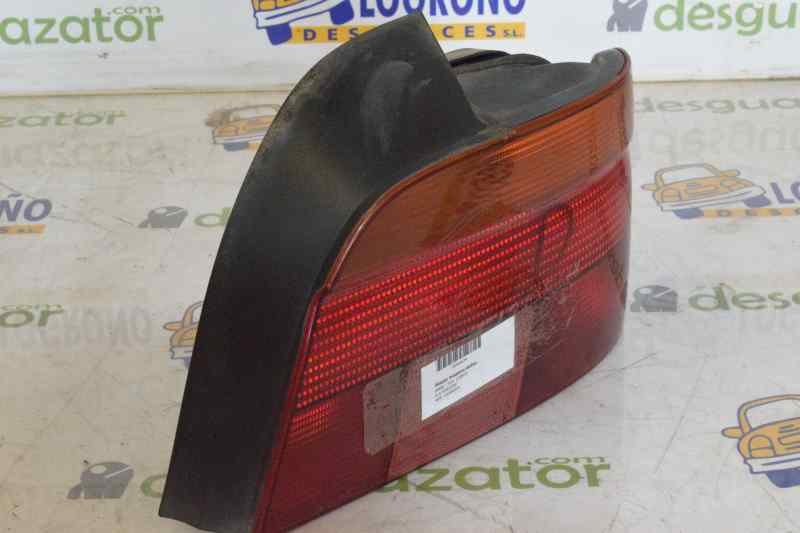Pisca tras direito 256S3 63218363558 de Bmw 5 (e39) 2000-2003 170 CV - pieza usada