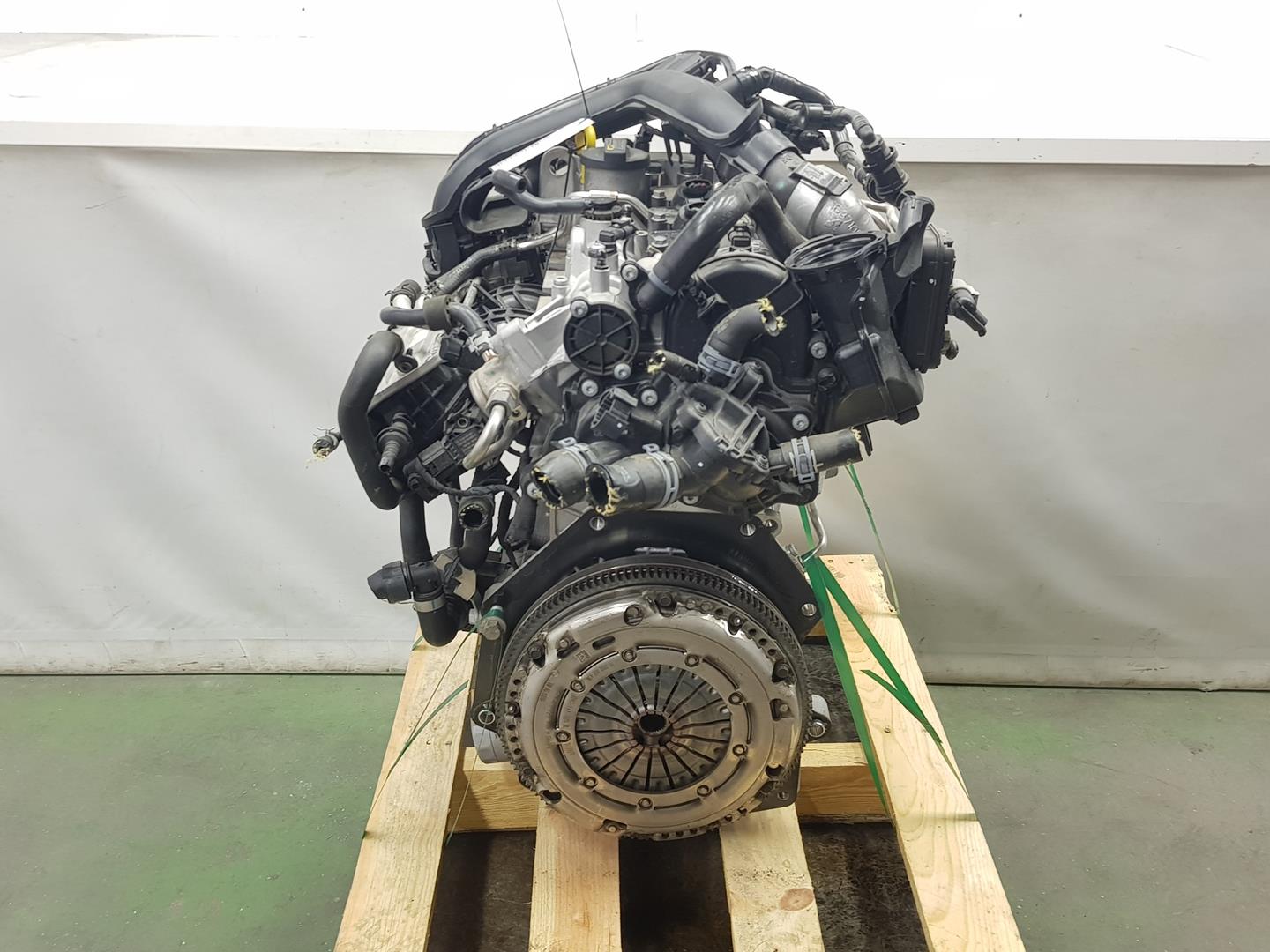 SEAT Alhambra 2 generation (2010-2021) Engine DKRF,04C100033K 19770810