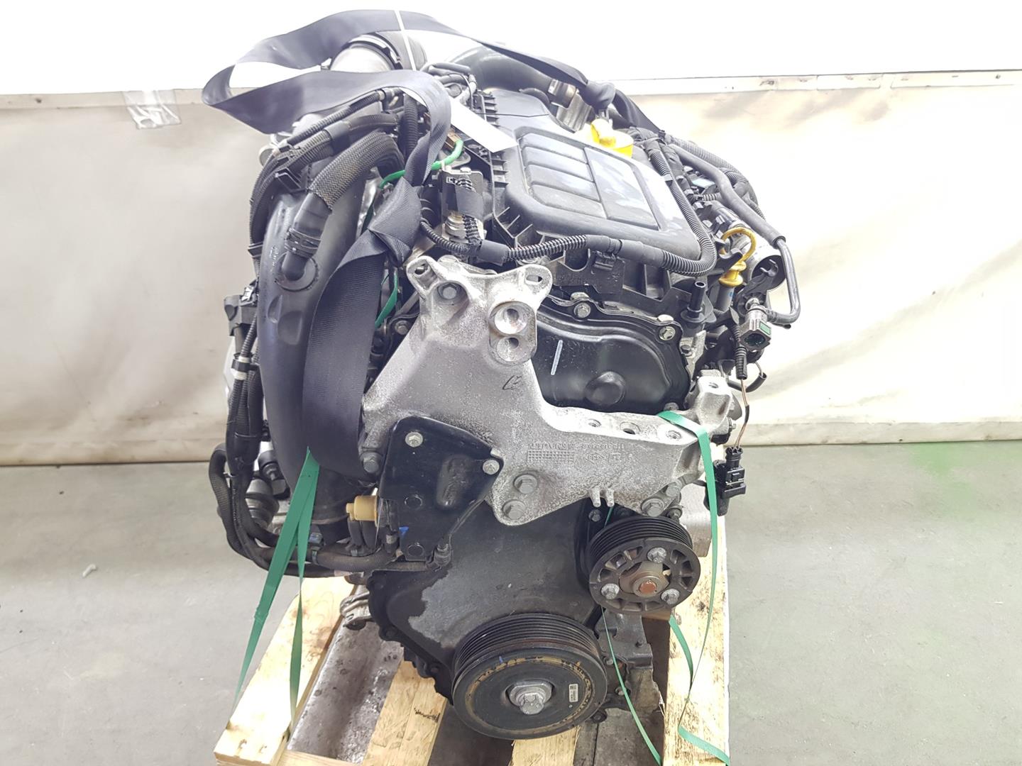 RENAULT Megane 3 generation (2008-2020) Motor R9M452, 8201604716, 1141CB 25376272